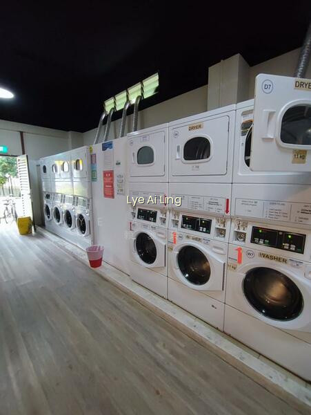85 SOHO @ BOON LAY photo 5