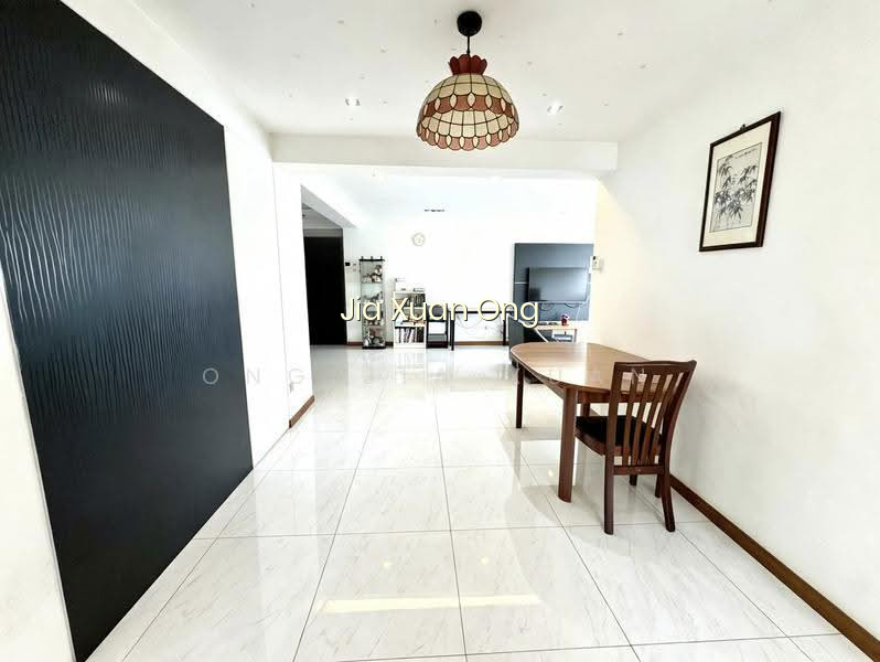 9 MARSILING DRIVE photo 5