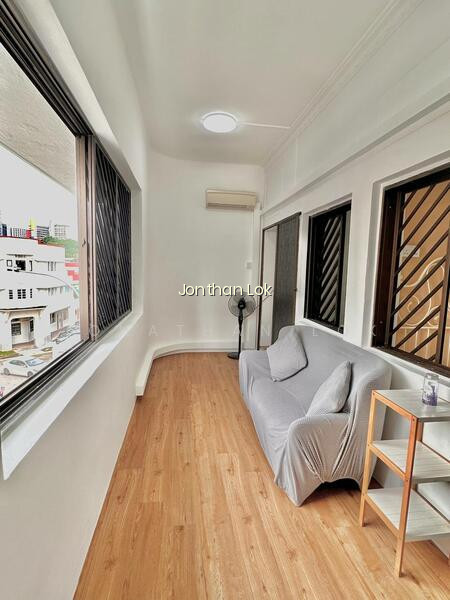 82 Tiong Poh Road photo 4