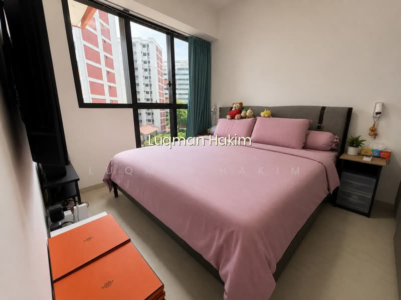 Riverfront Residences photo 4
