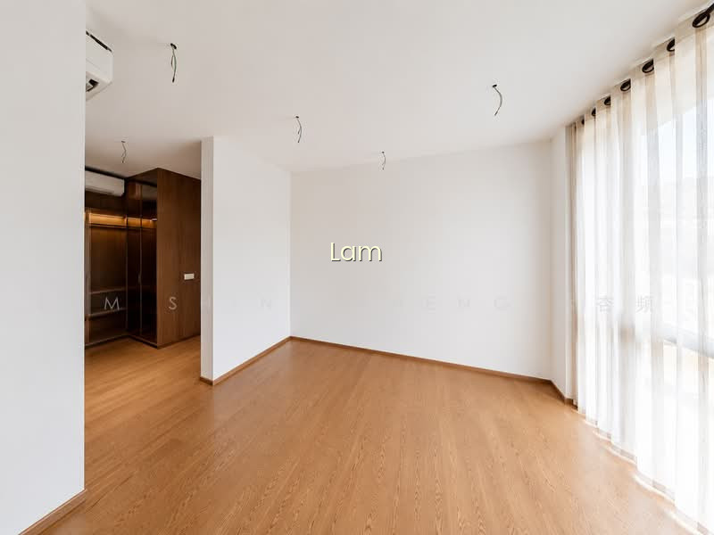 D15 Rare Freehold Mega Development, Move in This Year! photo 3