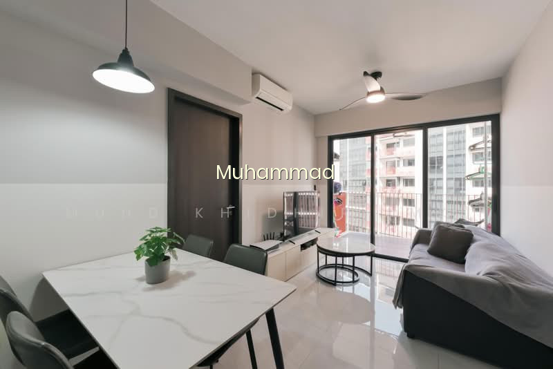 RIVERFRONT RESIDENCES photo 4