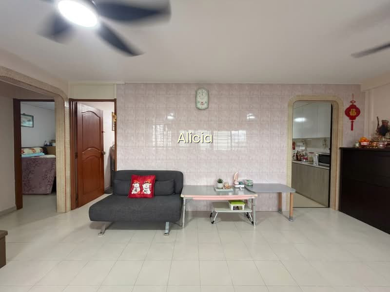 250 YISHUN AVENUE 9 photo 2