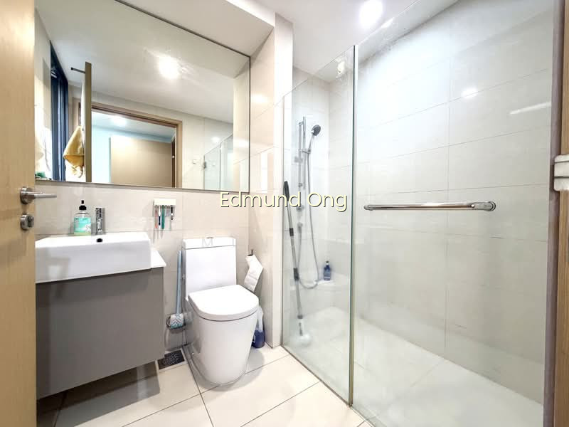 SKYPARK RESIDENCES photo 4