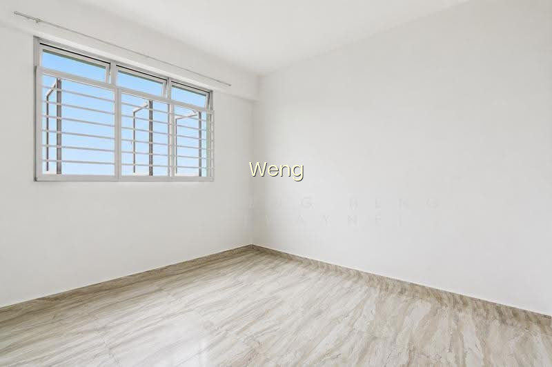 185B WOODLANDS STREET 13