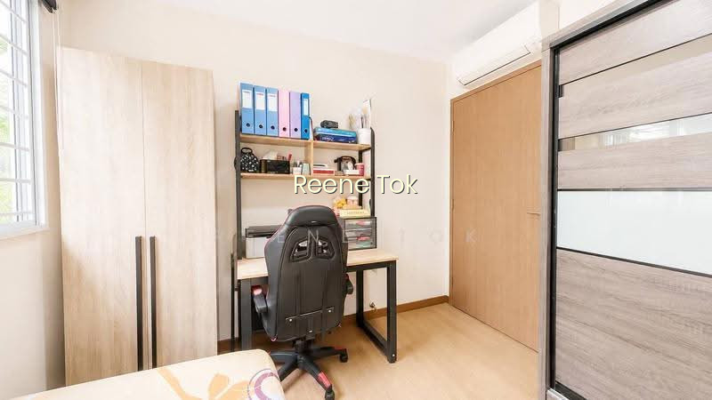 109B CANBERRA WALK photo 4