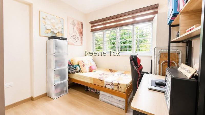 109B CANBERRA WALK photo 5