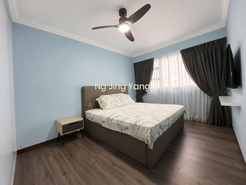 258A PUNGGOL FIELD photo 3