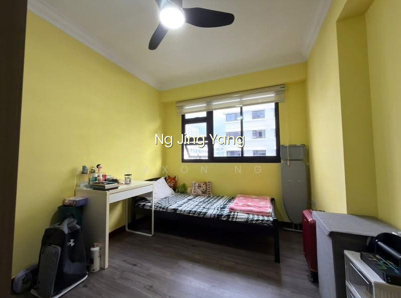 258A PUNGGOL FIELD photo 5