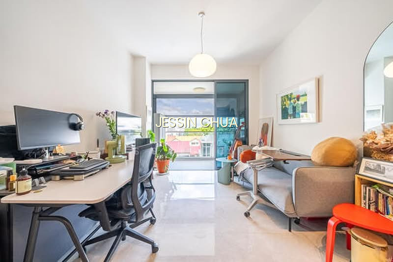 SEA PAVILION RESIDENCES image 1 of 10