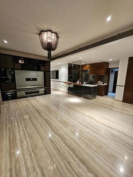 THE ORCHARD RESIDENCES photo 3