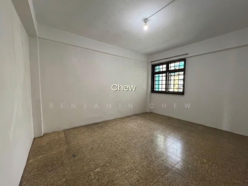 75 Whampoa Drive photo 3