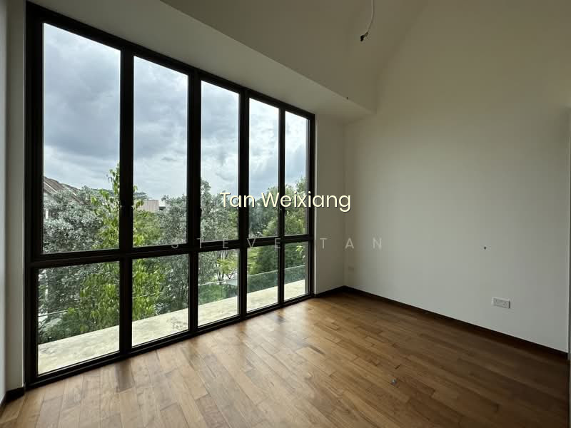 SUPER CHEAP RARE 4 BEDROOMS DISTRICT 10 image 1 of 10