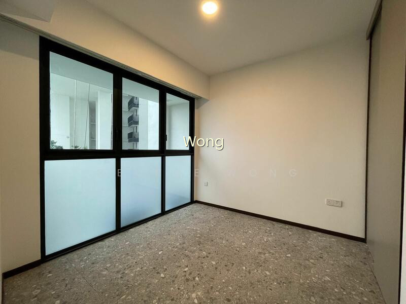 One Pearl Bank photo 4