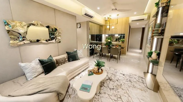 Grand Dunman image 1 of 10