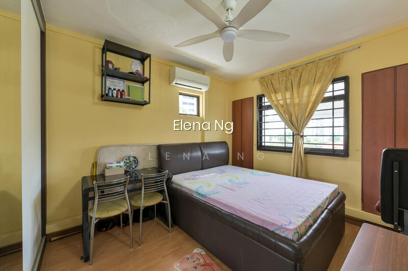 127 RIVERVALE STREET photo 4