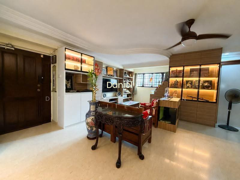 673 CHOA CHU KANG CRESCENT image 1 of 10