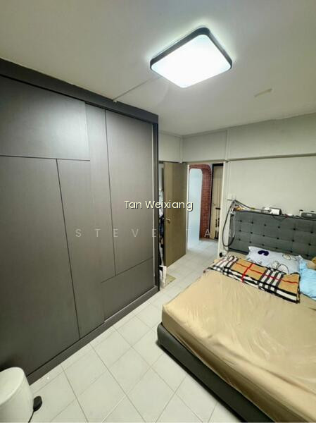 312 JURONG EAST STREET 32 photo 4