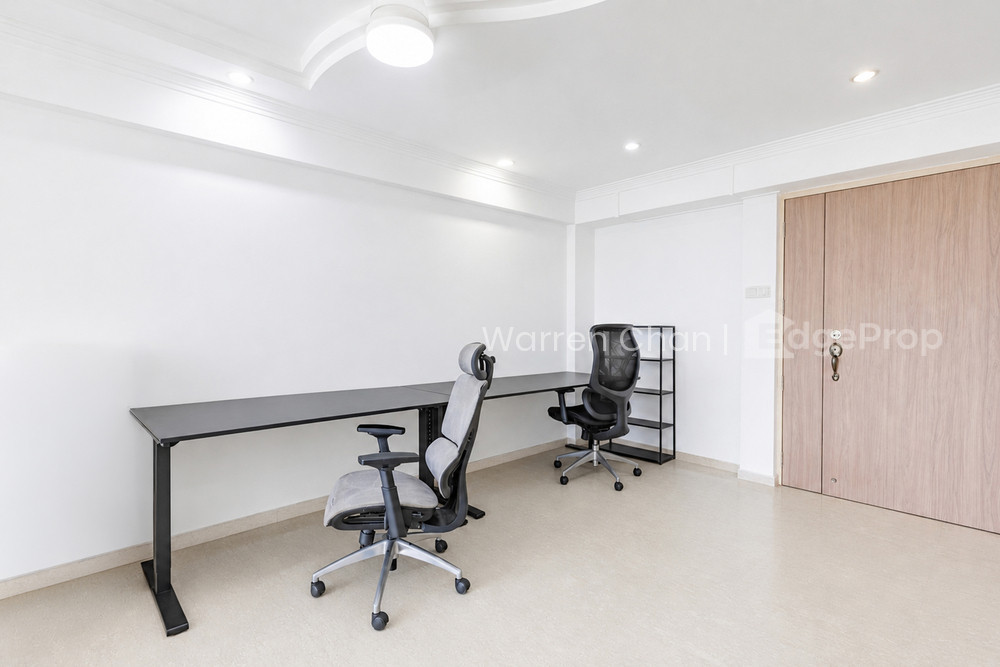 604 JURONG WEST STREET 62 photo 3