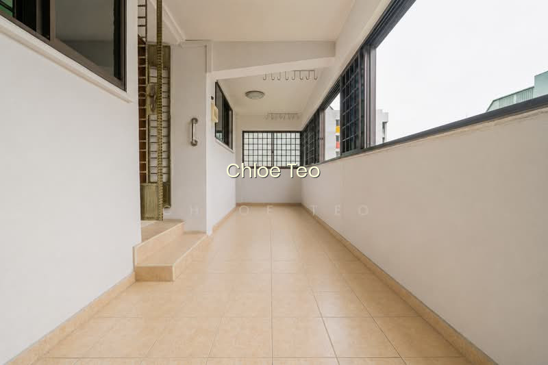 410 PANDAN GARDENS image 1 of 10