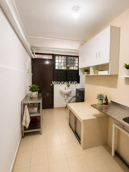 48 LOWER DELTA ROAD photo 3