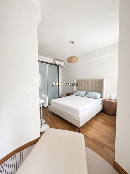 ADAM PARK CONDOMINIUM photo 3
