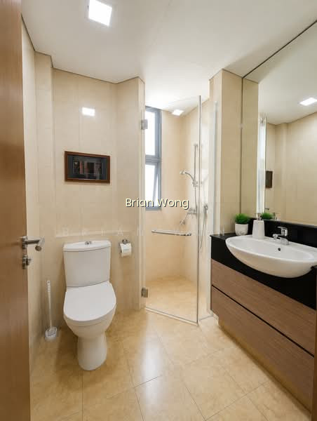 ADAM PARK CONDOMINIUM photo 6