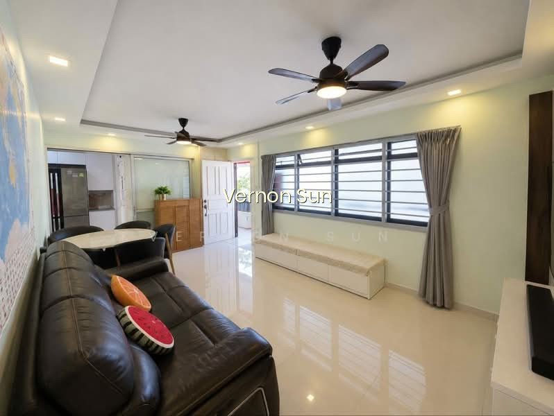 323B SENGKANG EAST WAY photo 3