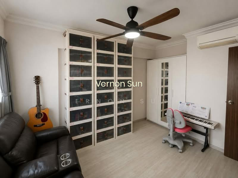323B SENGKANG EAST WAY photo 6