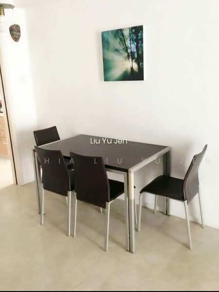 Dahlia Park Condo photo 6