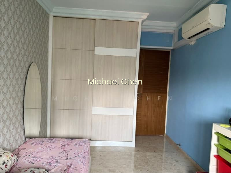 145 RIVERVALE DRIVE photo 3