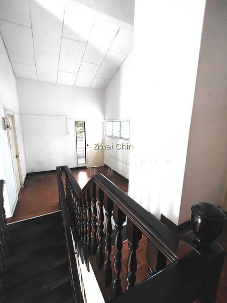 IVORY HEIGHTS photo 2