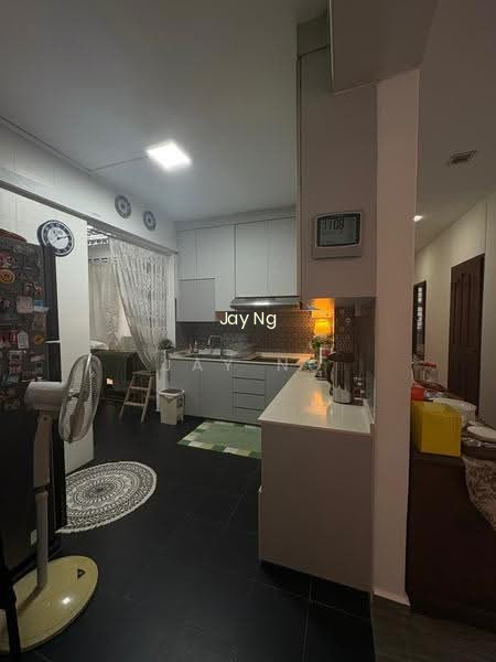 30 CASSIA CRESCENT photo 4