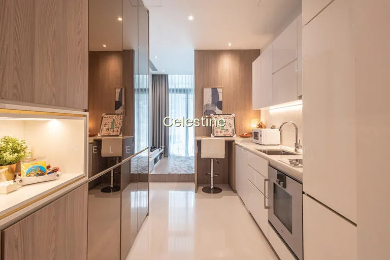 D10, Renovated 1BED 1BATH, Walk to Stevens MRT image 1 of 10