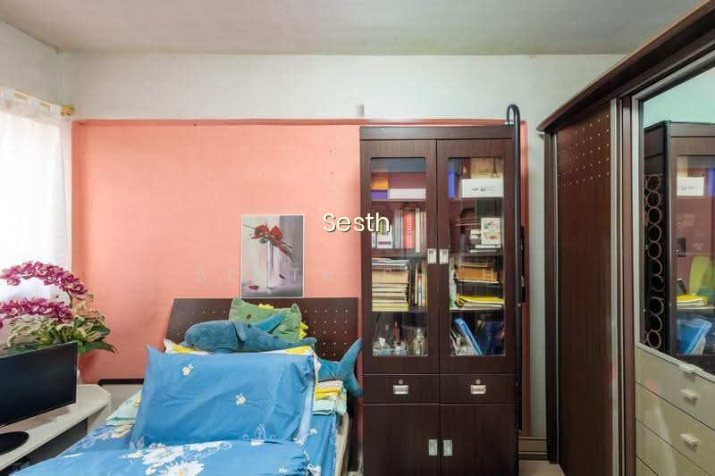 127 ANG MO KIO AVENUE 3 photo 3