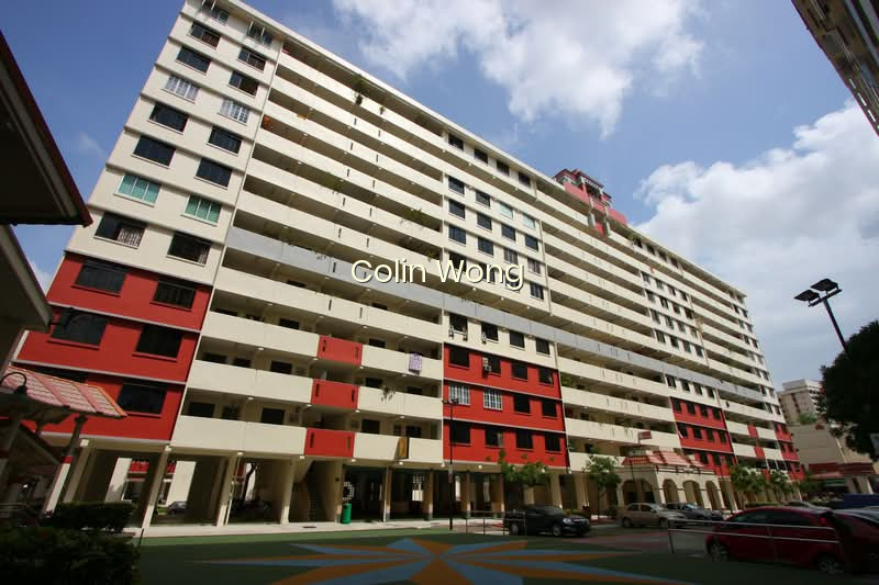 303 SERANGOON AVENUE 2 photo 6
