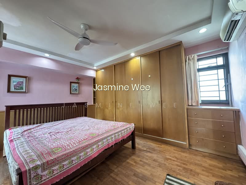 157A RIVERVALE CRESCENT photo 6