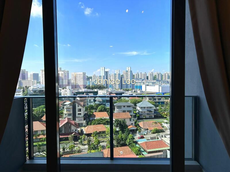 Stirling Residences photo 4