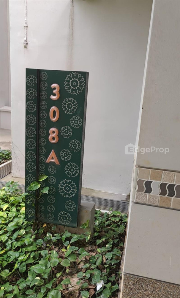 308A ANG MO KIO AVENUE 1 image 1 of 6
