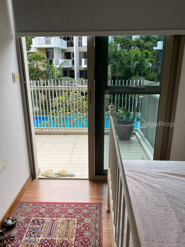 25 TERRASSE LANE