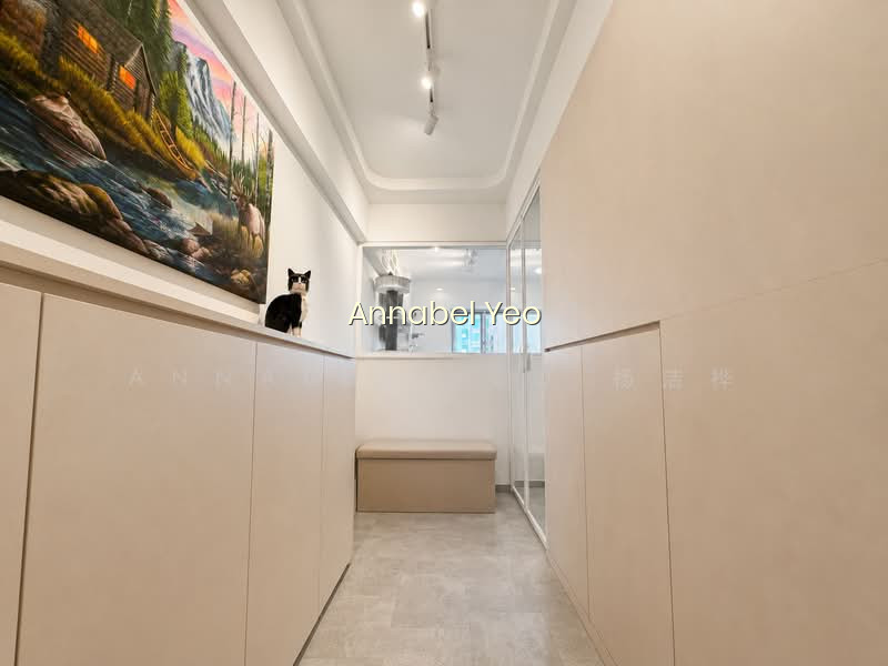 444 SIN MING AVENUE photo 3