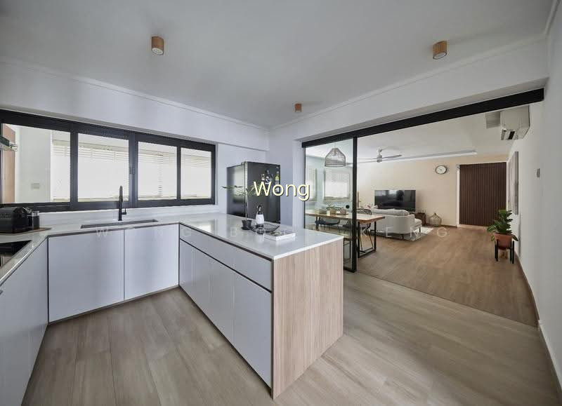 115 WHAMPOA ROAD photo 6
