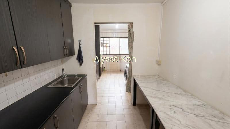 319 BUKIT BATOK STREET 33 photo 3