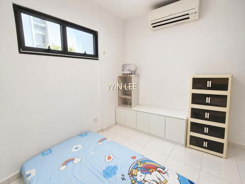 359C ADMIRALTY DRIVE photo 2