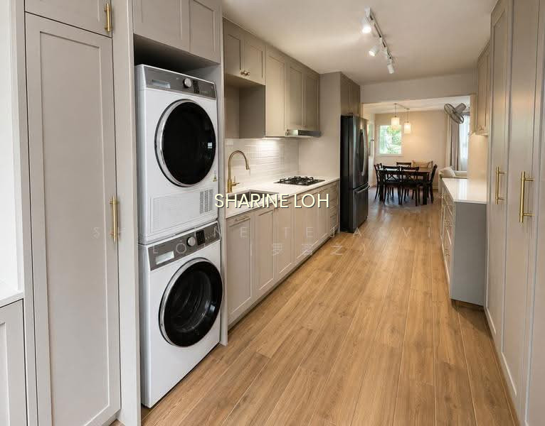 847 WOODLANDS STREET 82 photo 3