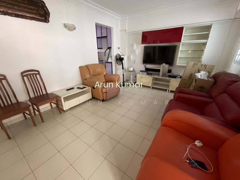 404 YISHUN AVENUE 6