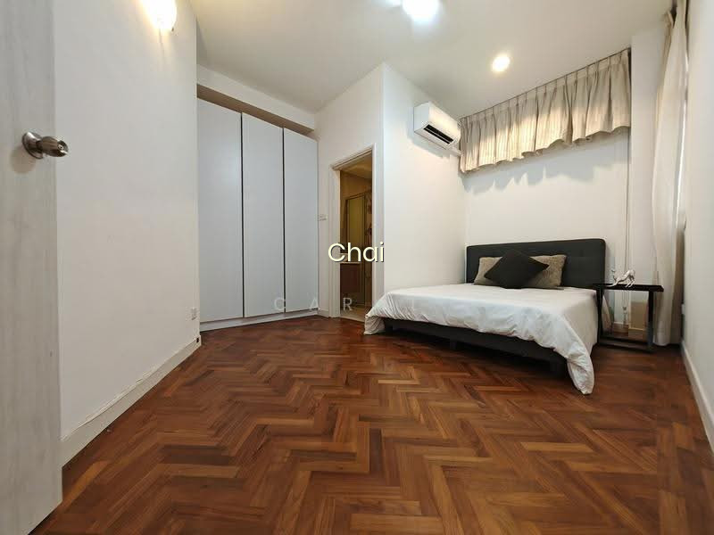 Orange Regency photo 4
