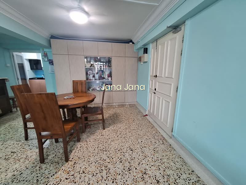 83 WHAMPOA DRIVE photo 3