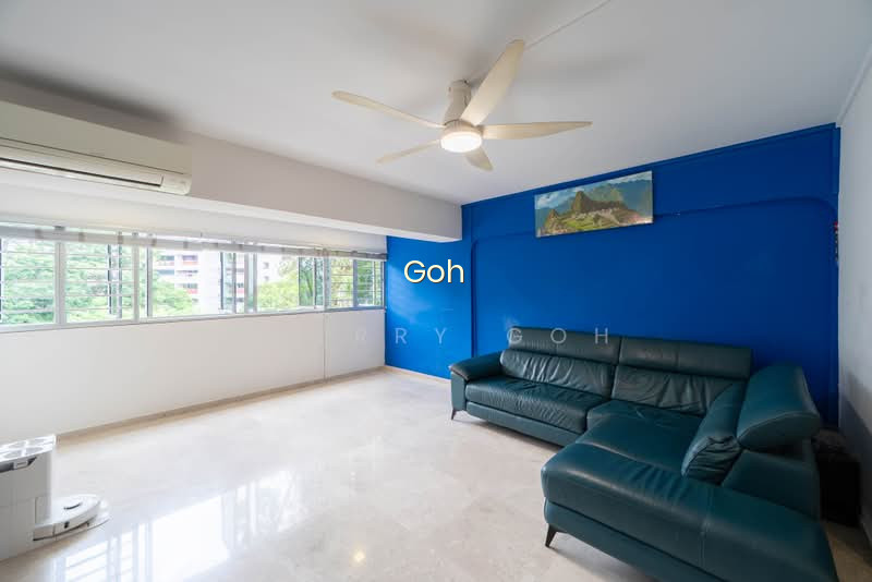 322 SERANGOON AVENUE 3 photo 3