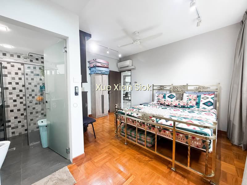 NEPTUNE COURT photo 3